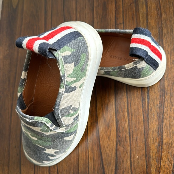 Veronica Beard - Picture 4 of 5